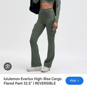 Lululemon cargo flares - size 14 in green